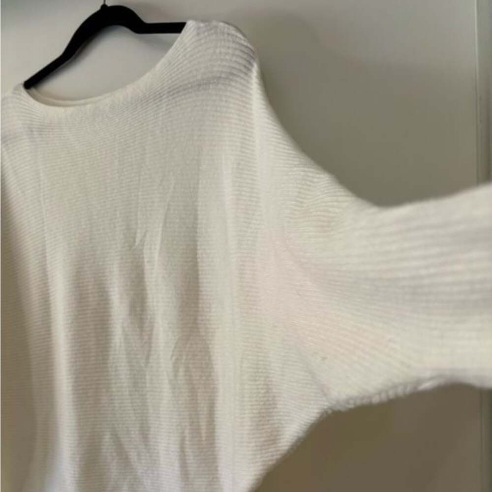 Philosophy Pullover Sweater w/dolman-sleeve in Ivory Women’s Size Meduim. - Picture 2 of 6